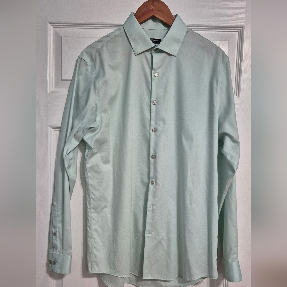 Men's Light Green Dress Shirt